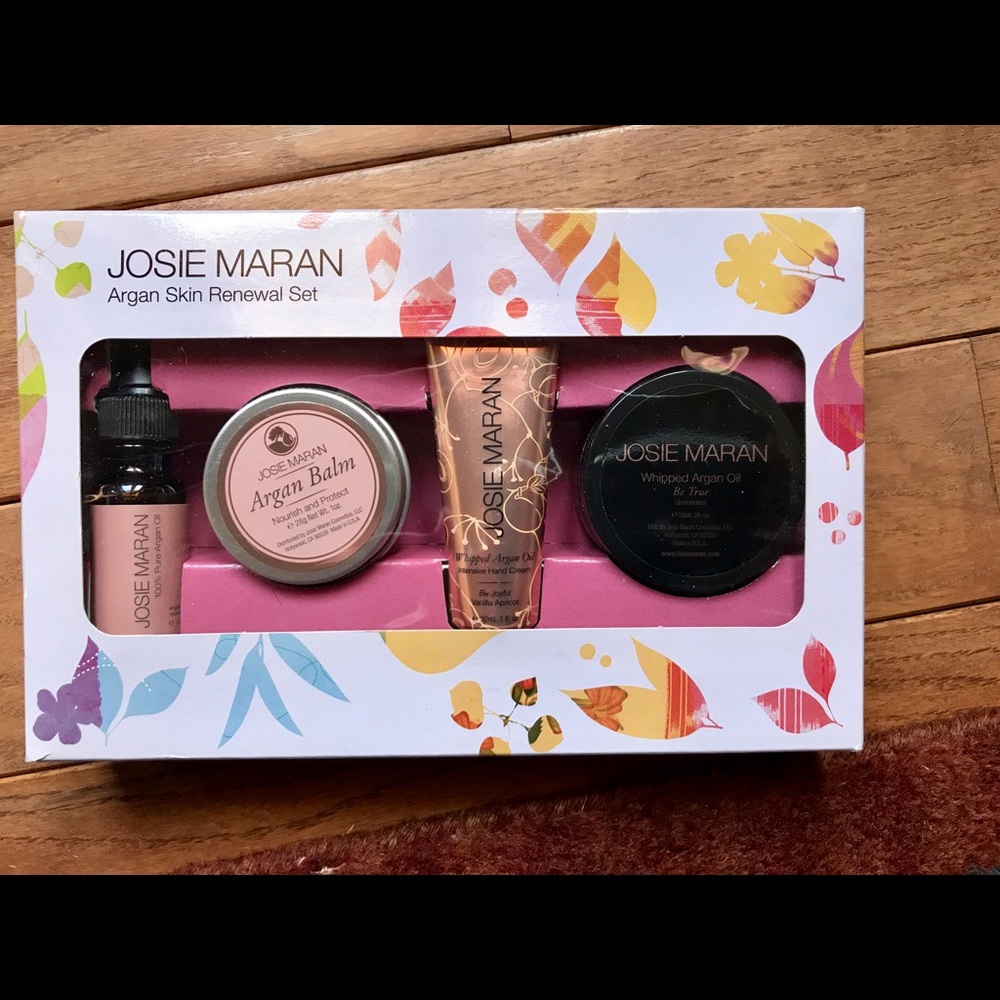 Josie Maran Argan Skin Renewal Set NWT